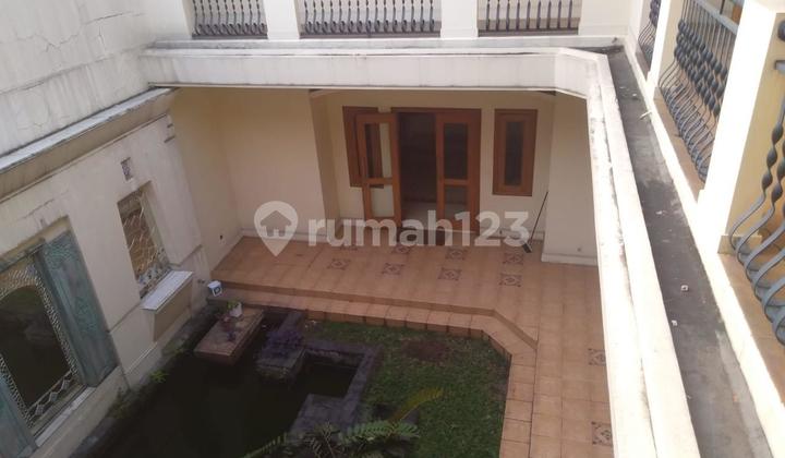 Rumah Mewah Disewa Lokasi Jakarta Selatan