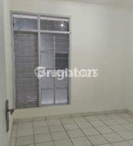 HOUSE FOR SALE GOOD LOCATION HOUSING ESTATE 2