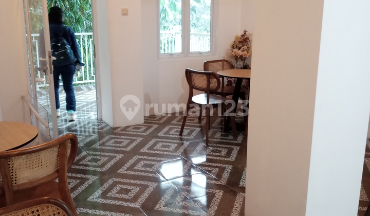 Strategic and Unique Shop House for Sale, Prime Location on Main Road. 2