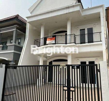 Rumah Mewah Elit Daerah Walet Indah PIK 1