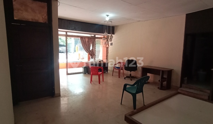 Jual Murahh!! Rumah Harga Tanah di Kawasan Elit Pulomas yang Bebas Banjir, Aman dan Nyaman. Siapa Cepat yang Dapat!!! 2