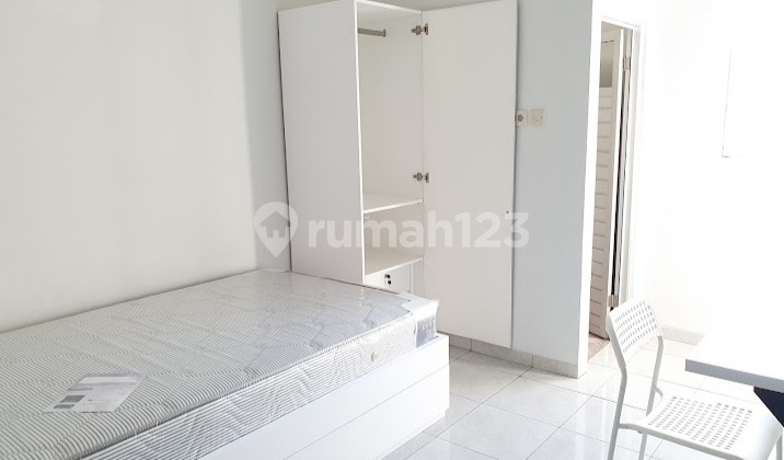 Bu...jual Cepat!!! Rumah Kost 3 Lantai Dengan 21 Kamar Letak Strategis Di Cempaka Putih Dengan Kondisi Sekarang Full Estimasi Pendapatan 45juta/bulan. Bu...jual Cepat!!! Rumah Kost 3 Lantai Dengan 21 Kamar Letak Strategis Di Cempaka Putih Dengan Kondisi Sekarang Full Estimasi Pendapatan 45juta/bulan.