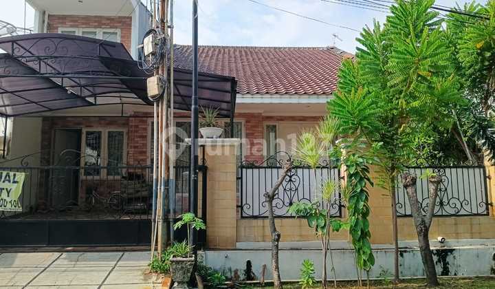 Jual Rumah Siap Huni di Pulomas yang dan Nyaman. Sudah Bebas Banjir. Jual Rumah Siap Huni di Pulomas yang dan Nyaman. Sudah Bebas Banjir.