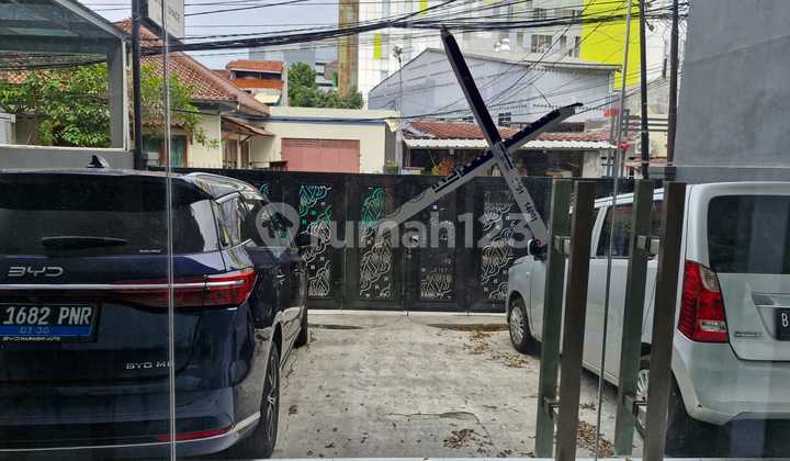 Jual Rumah Full Furnish 4 Lantai Dengan Lift Di Kramat Jakarta Pusat. Strategis Bisa Dijadikan Kantor Atau Ruko. 2