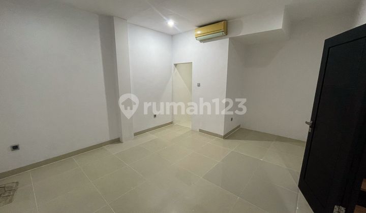 For Sale 3-Story House Ready to Occupy in Cimanggis Depok Near UI and Gunadarma 2