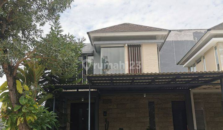 Rumah Nyaman 2 Lt Di Perumahan Mewah Surabaya Barat 1