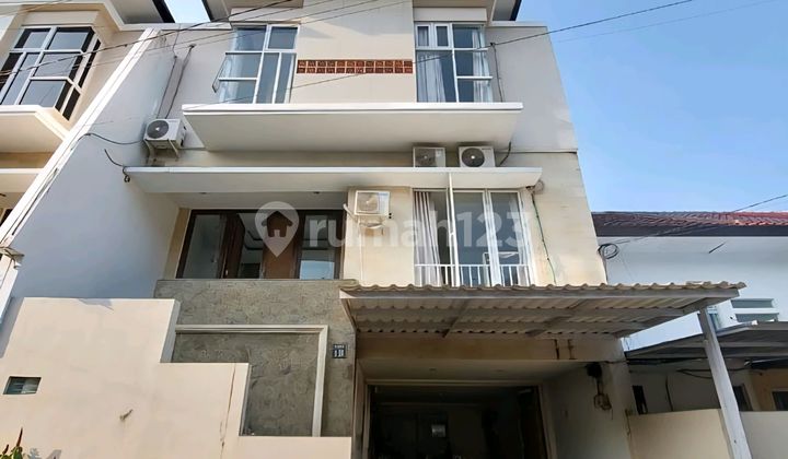 Sea View House in Nusa Dua, Close to Toll Access