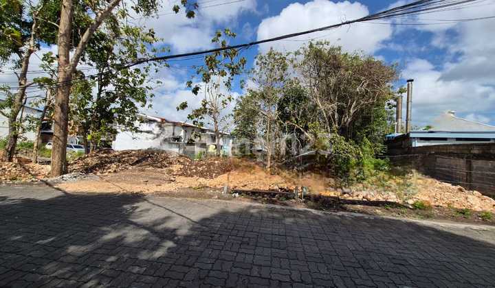 Strategic Land with Wide Access for Sale at an Affordable Price in Jimbaran Strategic Land with Wide Access for Sale at an Affordable Price in Jimbaran