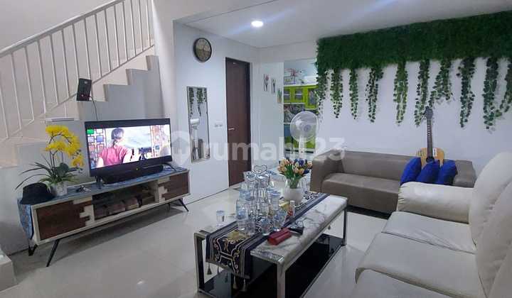 Dijual Rumah 2,5 Lantai Full Renovation Di Perum Banjar Wijaya , Cluster Alfiore, Tangerang