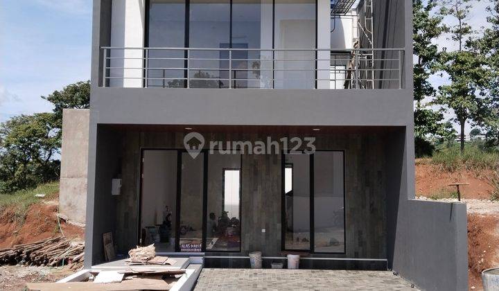 Rumah Mewah Siap Huni Di Dago Dp 10% Sudah Bisa Kpr