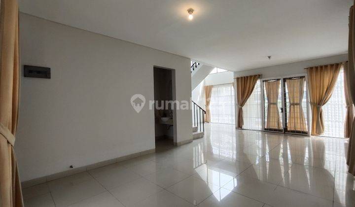 Sewa Rumah Luas Sekali 130 Jt Nego! Rumah Unfurnished Kontrakan Bagus di Sentul City 2