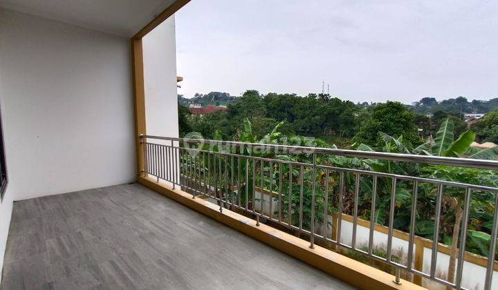 Rumah Sewa View Pegunungan Sangat Strategis. Semi Furnised Ada Rooftop Rumah Semi Furnished Kontrakan Bagus di Sentul City 1