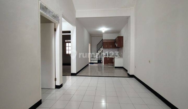 Di Jual Rumah Unfurnished Bisa Nego Ya Rumah Unfurnished Bagus SHM - Sertifikat Hak Milik di Sentul City 2