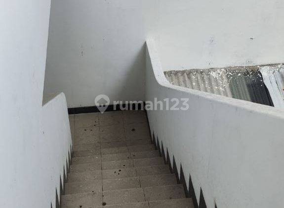 Rumah Disewakan Rumah Luas 2