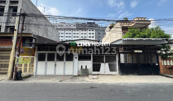 Dijual Ruko Gandeng 1 Lantai ,Lokasi di Jl.mayang, Daerah Adam Malik