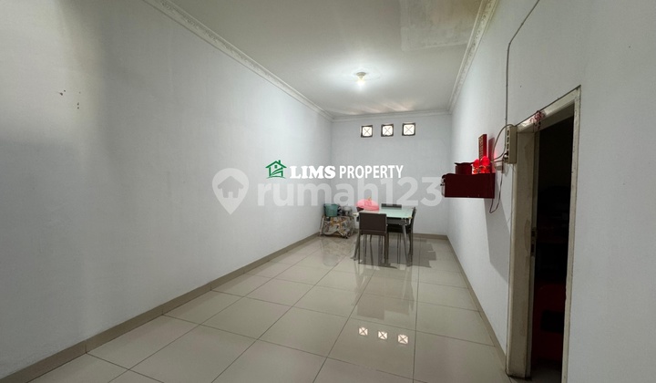 Stock Terbaru Villa Komplek Cemara Asri Jalan Kenari  2