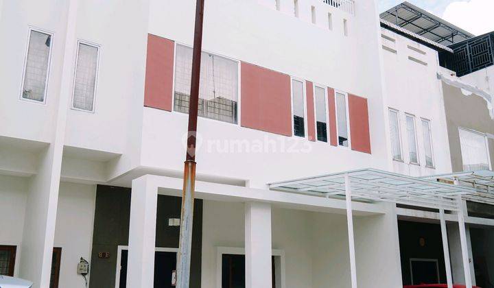 Rumah Di Komplek Cemara Asri Jalan Azalea 4 ( Tersedia 3 Unit Ya ,bisa Beli Perunit ) Kondisi Bagus Fully Furnished SHM - Sertifikat Hak Milik 1