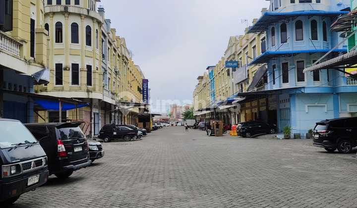 For Sale: Attached Shophouses in MMTC Complex, Move-in Ready, Already Tiled.