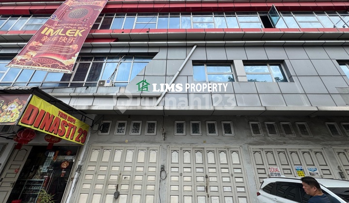 For Sale: Ruko Great Arcade Cemara Asri, In Line with the Fruit Market