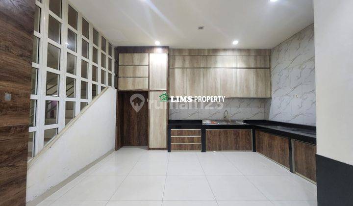 Villa Ini Sudah Siap Huni ,juga Sudah Tersedia Kitchen Set Lokasi Di Komplek Cemara Kuta Jl.h Anif 2