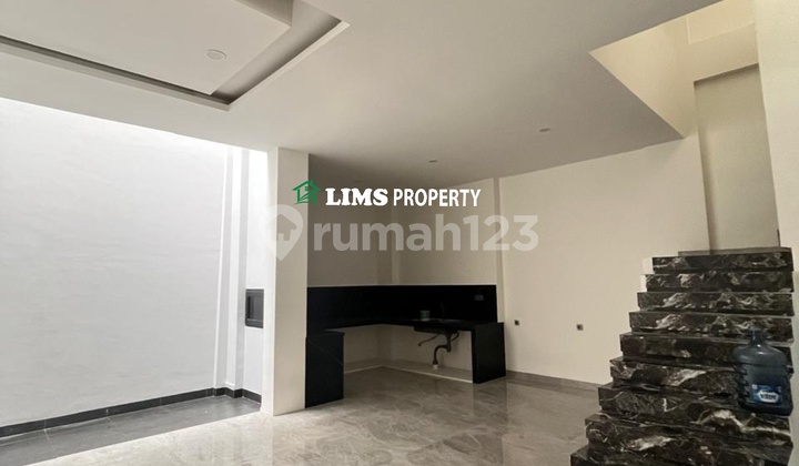 Jual Rumah Baru di Komplek Grand Cemara Asri Jl.lotus 2