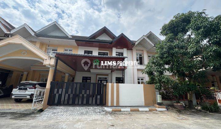 Jual Cepat , Rumah Baru Renovasi Siap Huni Dikomplek Cemara Hijau 1