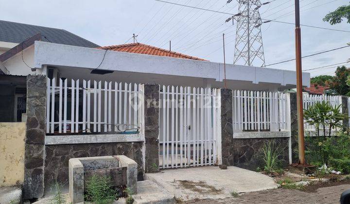 Dijual Rumah Unfurnished Bagus di mojo 7, Mojoarum 1