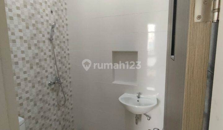 Dijual Rumah Unfurnished Bagus Di Sutorejo Tengah 2