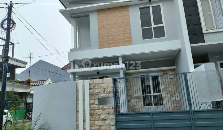 Dijual Rumah Bagus Di Sutorejo Lokasi Nyaman Hook 1