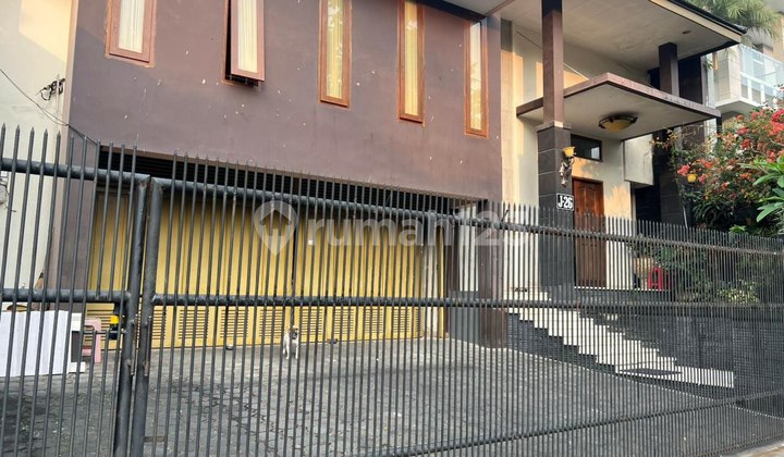 Luxury House Ready to Occupied Setraduta Complex Bandung