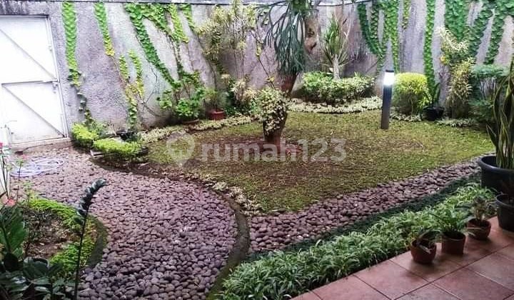 Rumah Cantik Hommy & Minimalis di Setraduta Cemara Bandung 2