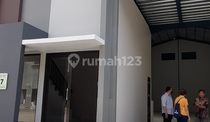 Dijual Cepat Gudang Bagus Dekat Bandara Soekarno Hatta Dijual Cepat Gudang Bagus Dekat Bandara Soekarno Hatta