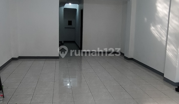 Disewakan Ruko Sunter Untuk Usaha Dipinggir Jalan Besar Disewakan Ruko Sunter Untuk Usaha Dipinggir Jalan Besar