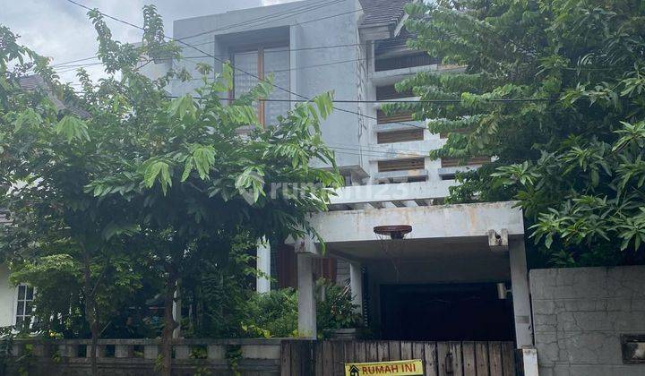 Rumah Murah Kawasan Elit ! Di Perumahan Kemang Pratama 3 Bekasi 1