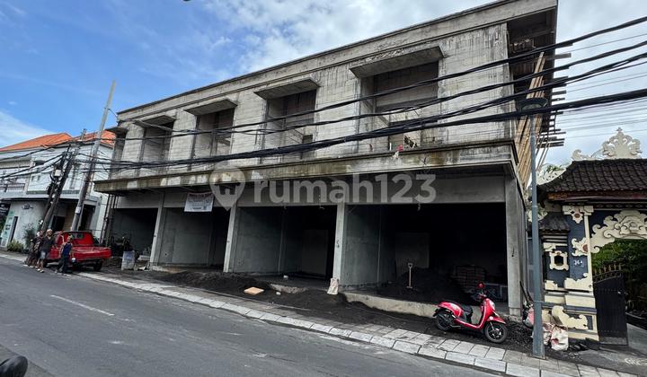 Commercial Shophouse For Rent In Padang Lindjong Canggu