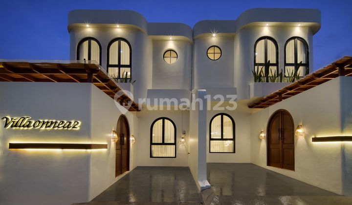 Modern Minimalist Mediterranean Villa 2 Bedroom Location in Canggu