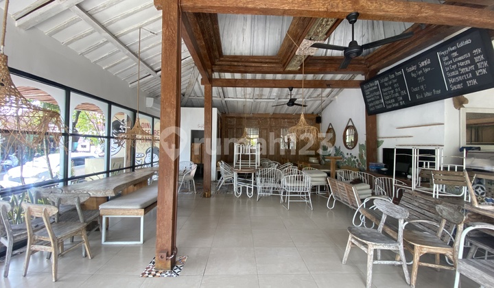 Perfect Location For Your Business: Exresto For Lease In Batu Bolong, Canggu Perfect Location For Your Business: Exresto For Lease In Batu Bolong, Canggu