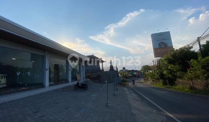 Prime Location Commercial Shop For Rent In Labuansait Uluwatu