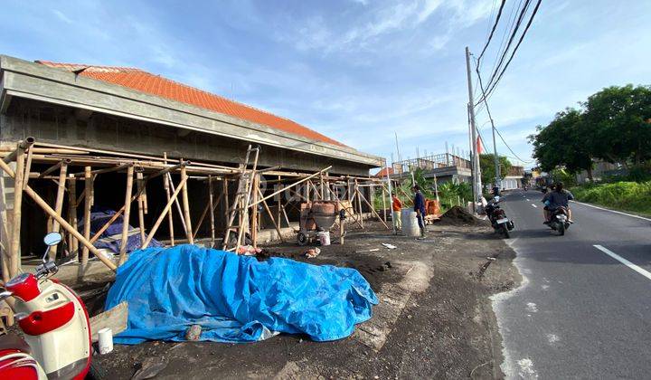 Commercial Space / Shop For Rent Near Jl Raya Batu Bolong Canggu 2