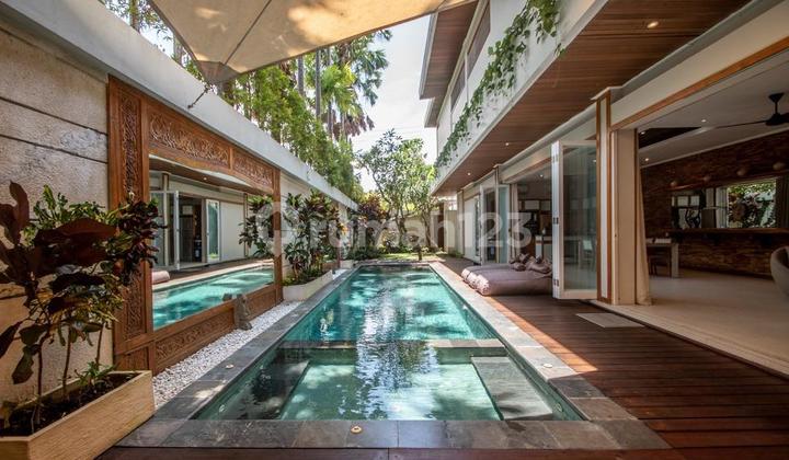 Tropical Balines Villa For Rent Near International School In Umalas Bal Di Umalas Hotel & Residence, Jl. Umalas Ii No.83, Kerobokan Kelod, Kuta Utara, Badung, Bali, Indonesia, 80361, Umalas