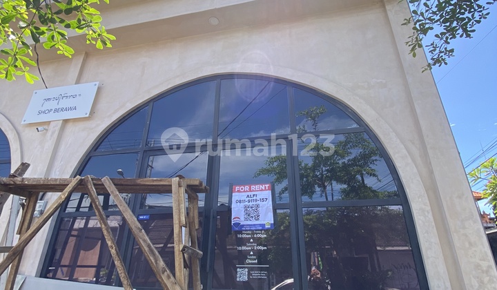 Commercial Shop For Rent On Berawa Beach Street Canggu 2