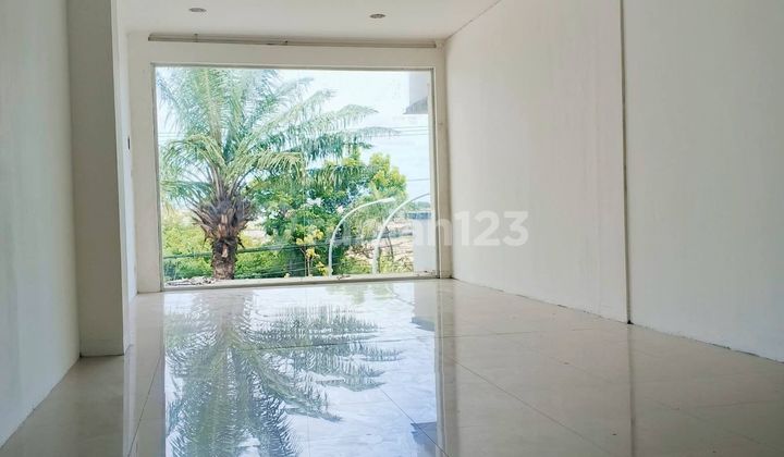 2-Story Shop House for Rent in the City Center on Sunset Road Bali 2-Story Shop House for Rent in the City Center on Sunset Road Bali
