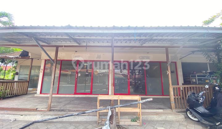 Commercial Space Exresto For Rent On Sunset Road Seminyak