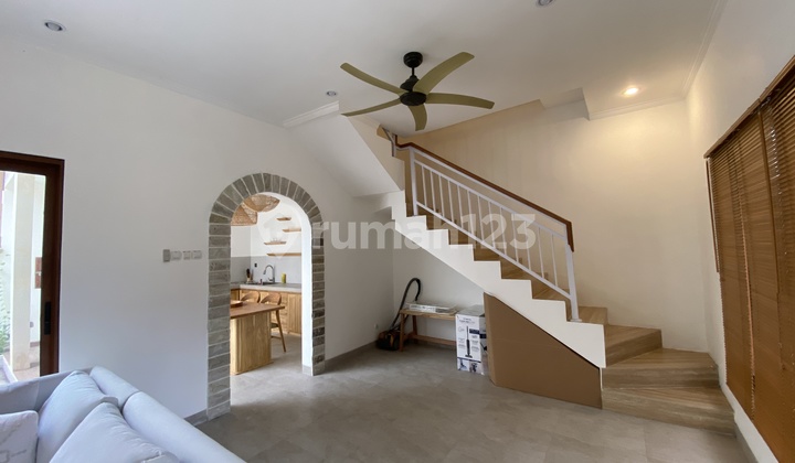 One Get System House For Rent In Sunsetroad Seminyak 1