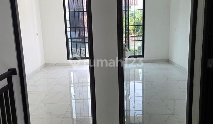 Dijual Rumah Minimalis Cantik Kav DKI, Jakarta Barat