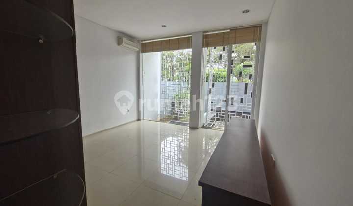 Dijual Rumah Permata Buana Posisi Hook