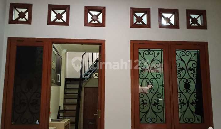 Dijual Rumah Meruya Ilir Harga Murah