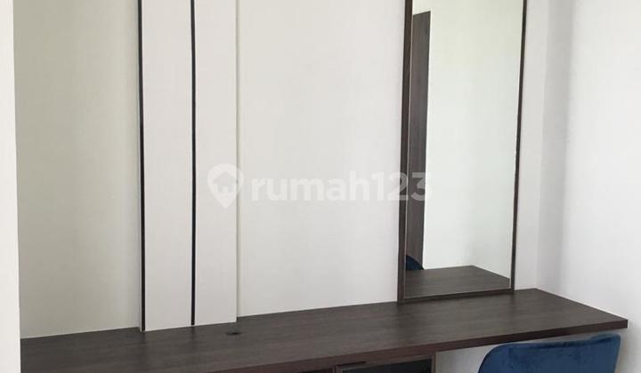 Dijual Townhouse Cantik dan Modern Puri Mansion Dijual Townhouse Cantik dan Modern Puri Mansion