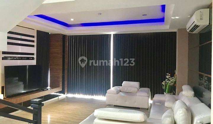  Penthouse Bagus Luas Puri Park View Full Furnished 1