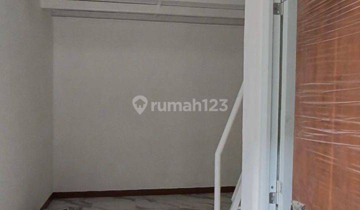 Rumah 16m2 Di Pusat Jakarta Barat Shm Baru Renov 2